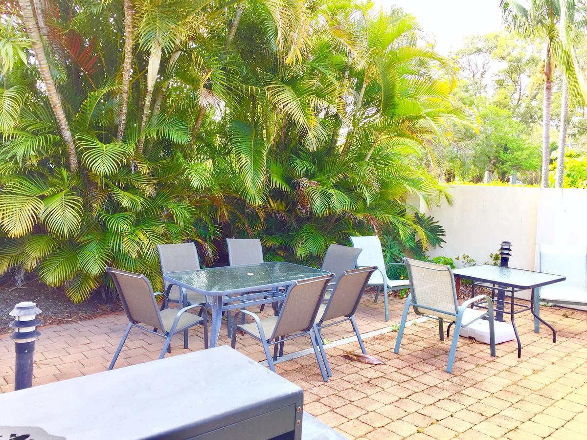 Red Star Palm Beach Guldkusten Exteriör bild